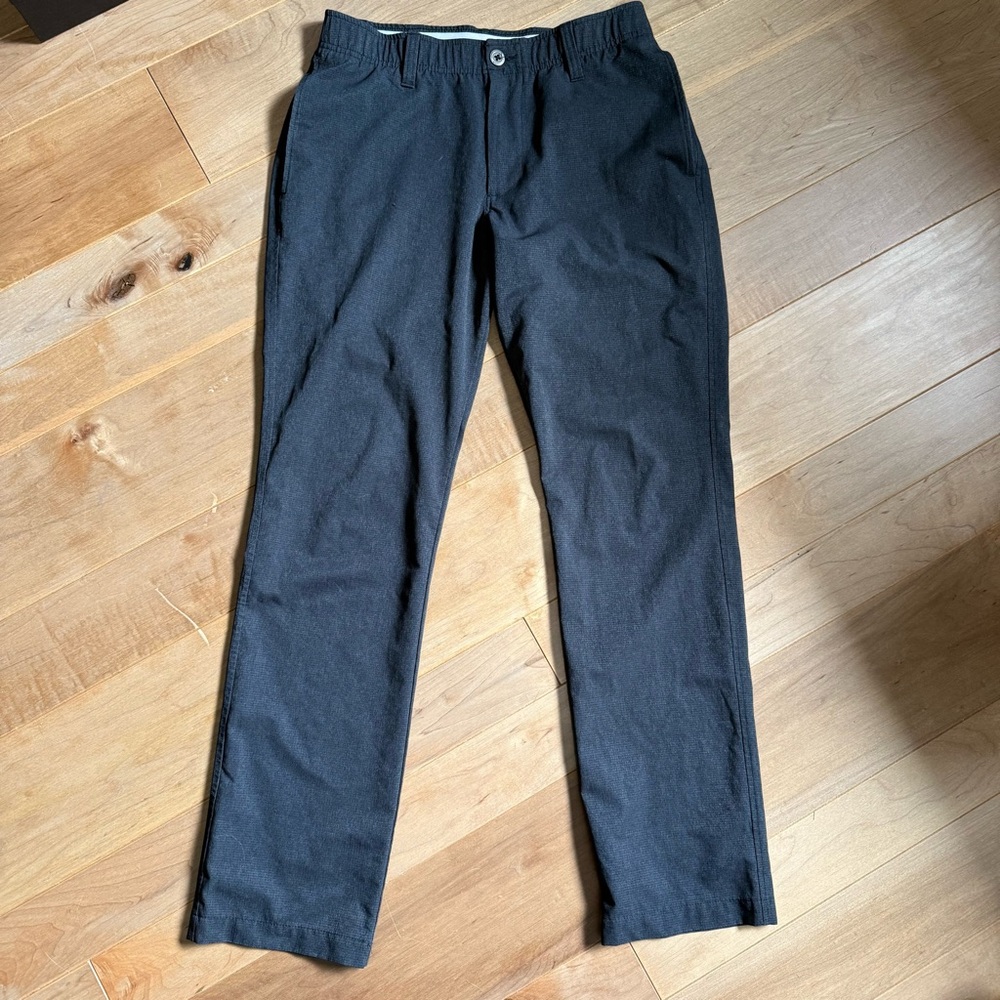Under Armour Men’s Dark Grey Golf / Casual Pants